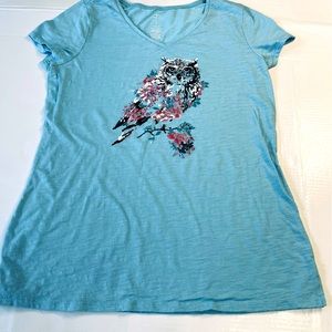 Owl Tee baby blue shirt medium, sequins